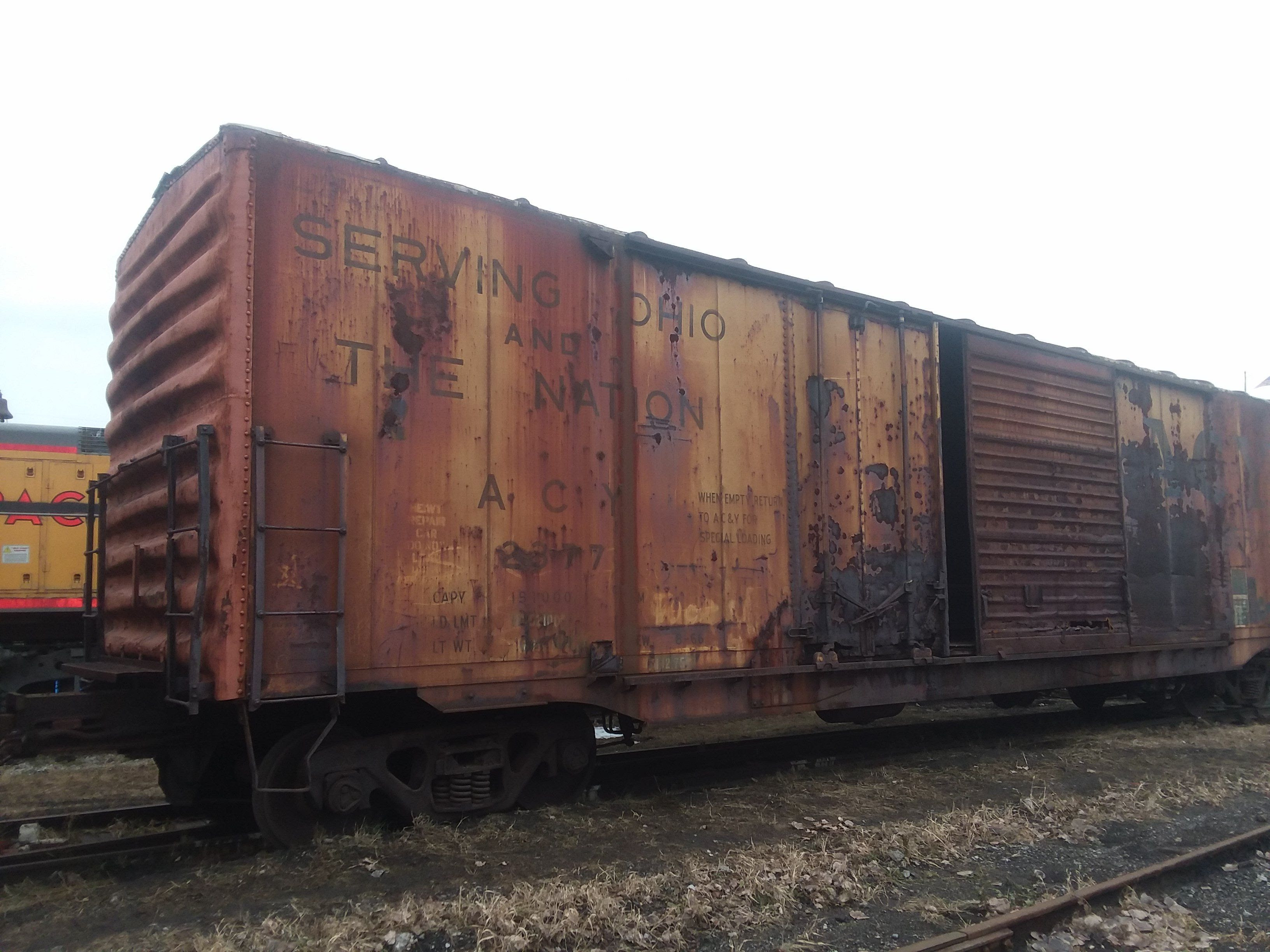 The above photos show the "SOO Line Stars" that were painted on the sides of the AC&Y boxcar at Midwest.